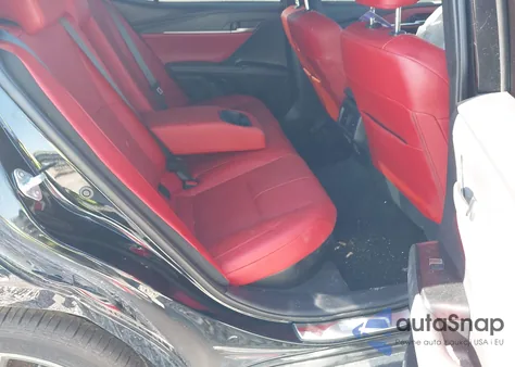 2025 Toyota Camry Xse z USA, uszkodzony, nr VIN 4T1DAACK5SU539481